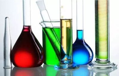 汽車為什么加汽油而不能加柴油、煤油或重油？